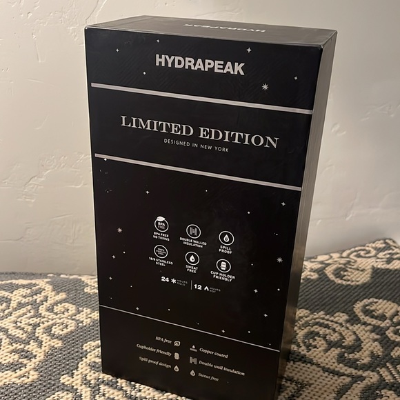 Brand New in Box Hydrapeak Tumbler - Picture 4 of 12